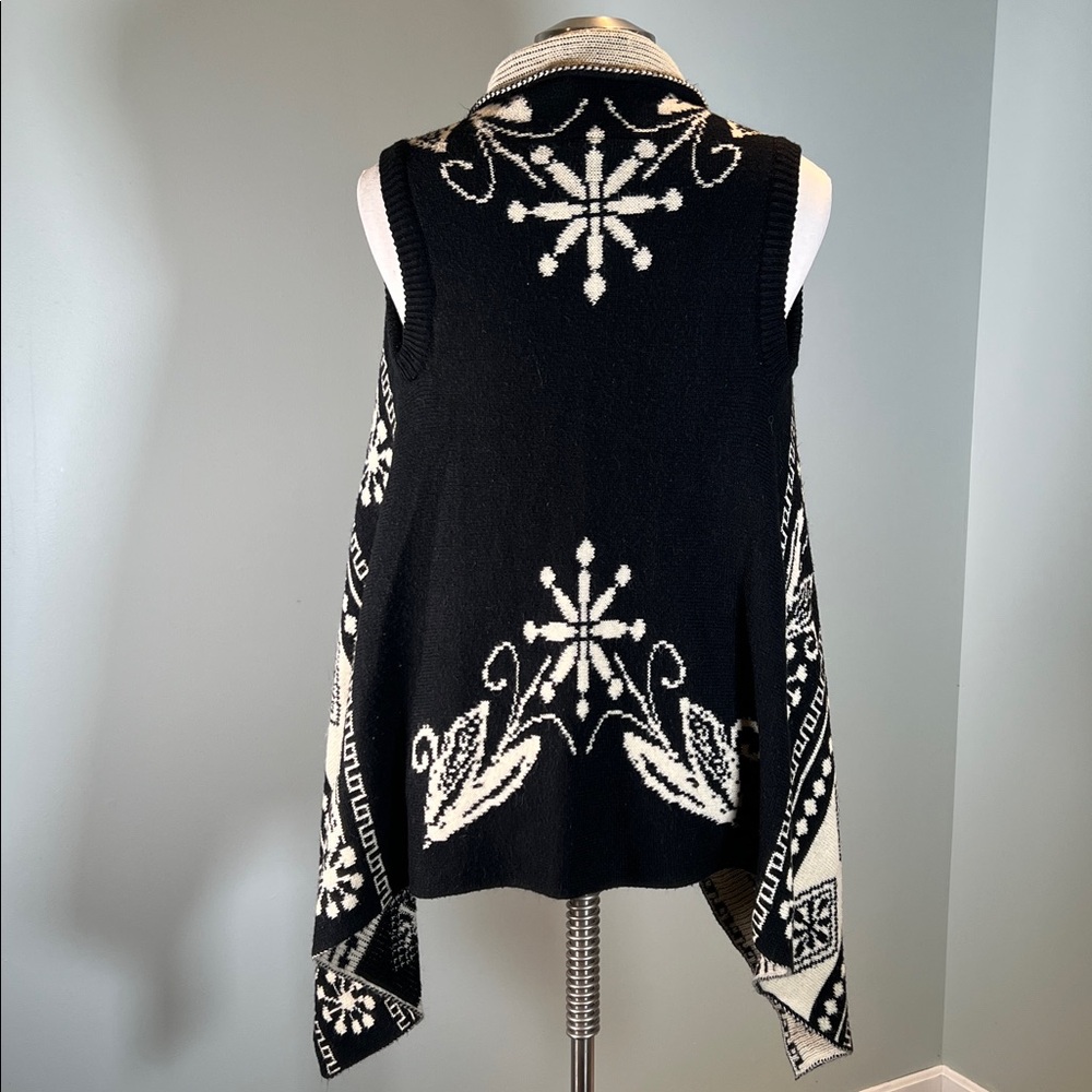 Ci Sono Black and Cream Knit Sleeveless Open Front Draping Cardigan Vest M/L - Picture 2 of 7